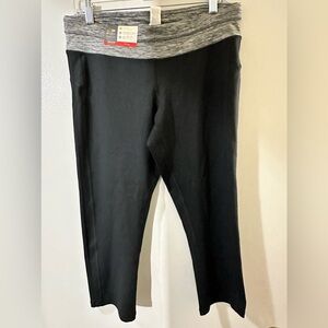 New C9 Champion Capri Leggings XL